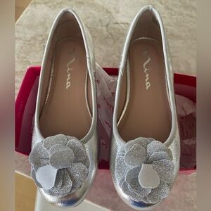 Nina Kids silver ballet flat